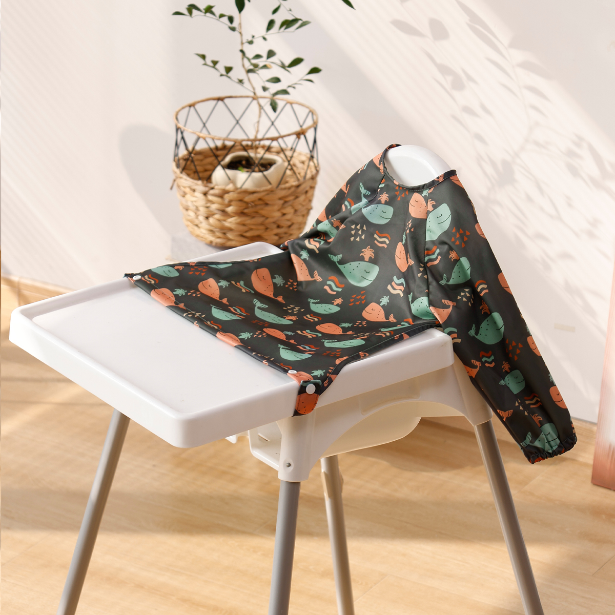 HappyFlute New One Piece Table - Bib Long Sleeve のレビューと価格